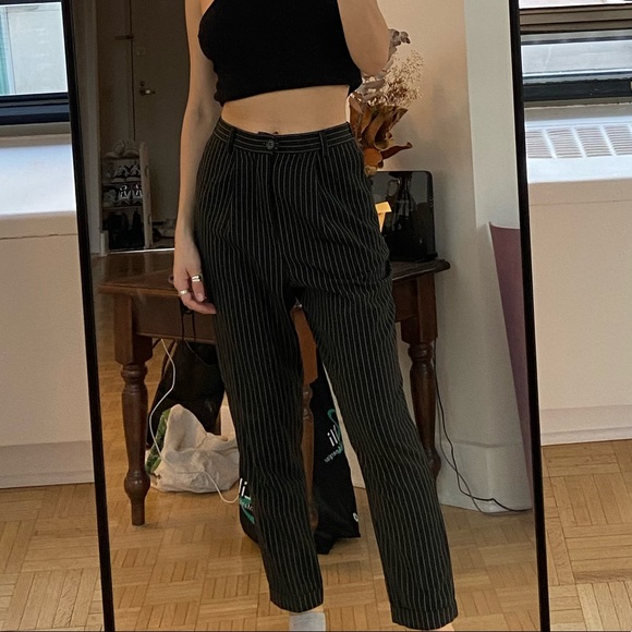 **SOLD DO NOT BUY ** Cutest midrise pinstripe trousers/ pants!! - Picture 15 of 15